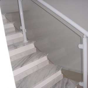 PRESILHA PARA  VIDRO 8 MM